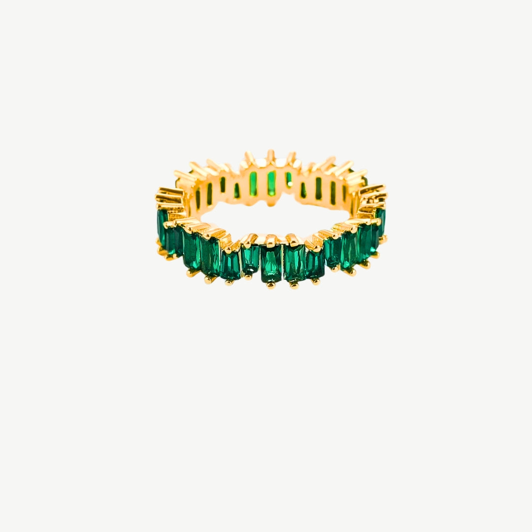 Elia Ring